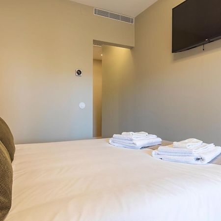 Deluxe 2Bdr Apartment In Carcavelos By Lovelystay エクステリア 写真