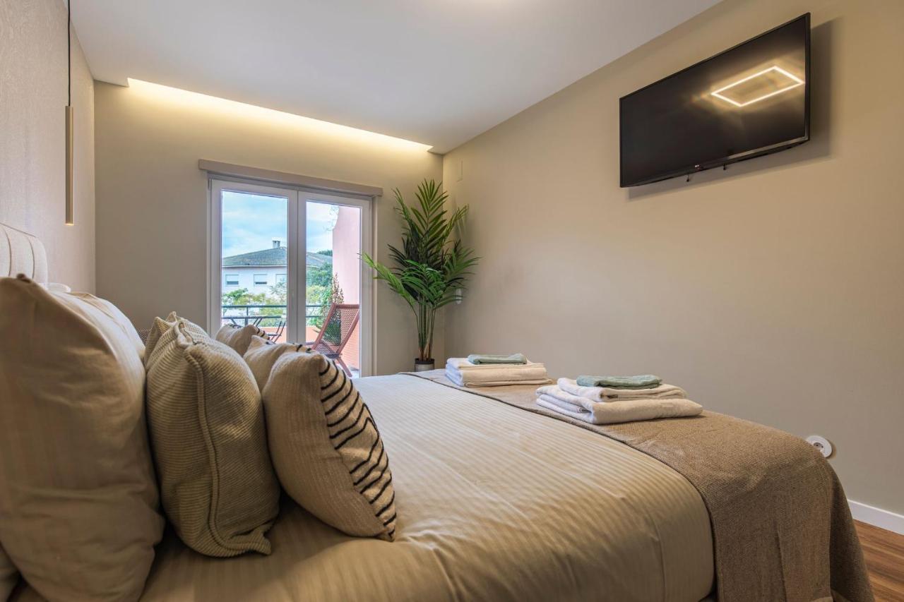 Deluxe 2Bdr Apartment In Carcavelos By Lovelystay エクステリア 写真