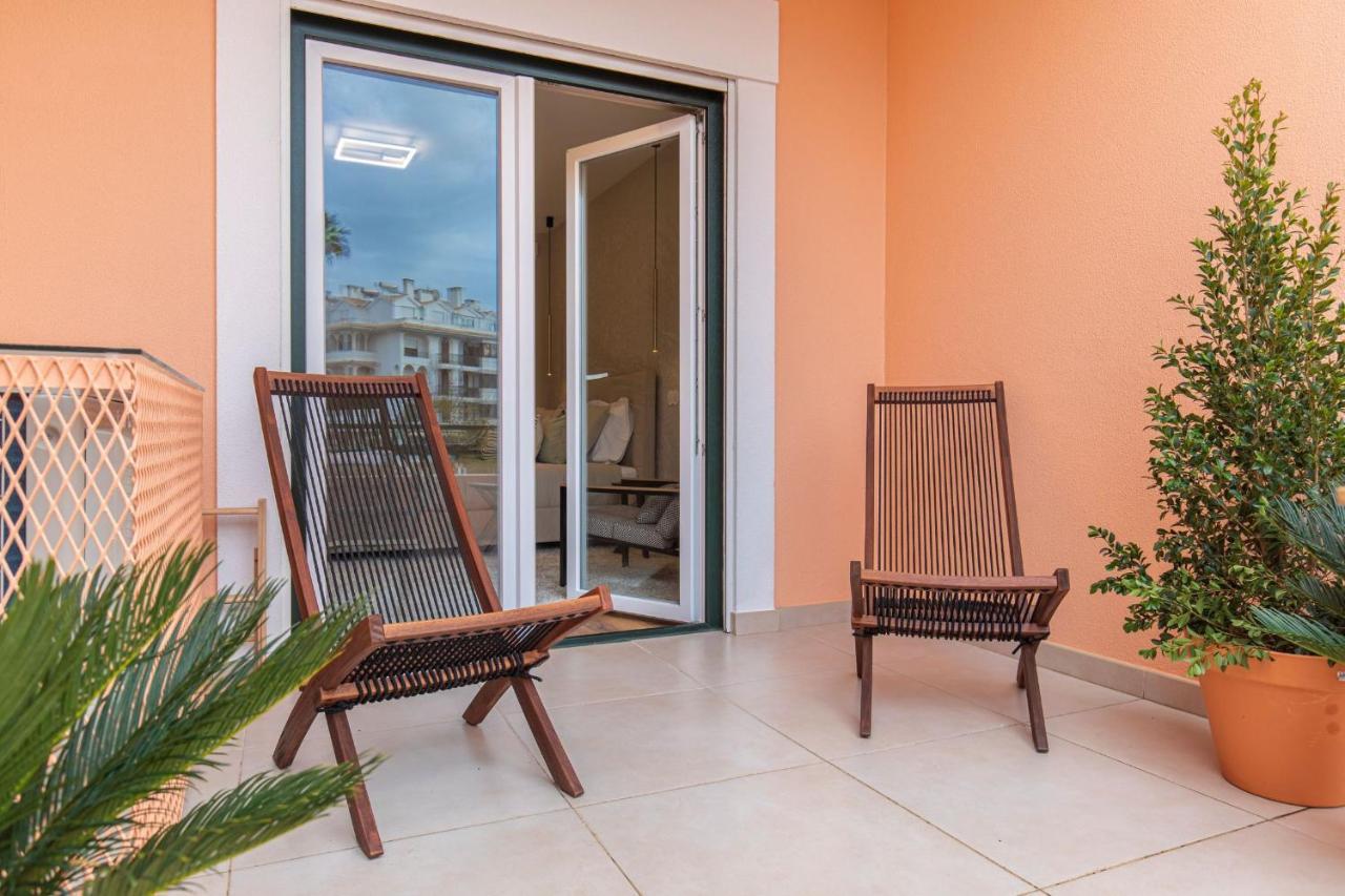 Deluxe 2Bdr Apartment In Carcavelos By Lovelystay エクステリア 写真