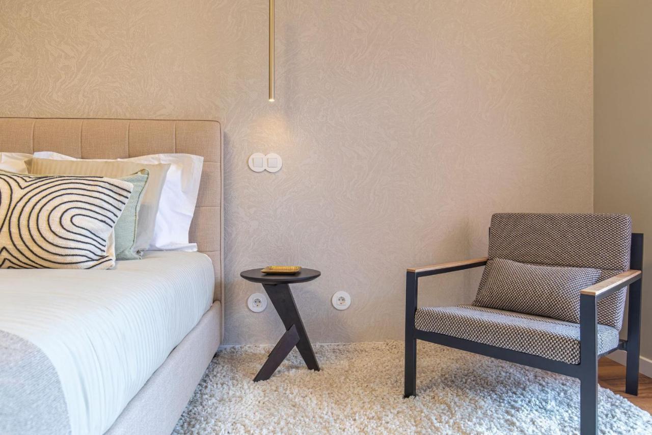 Deluxe 2Bdr Apartment In Carcavelos By Lovelystay エクステリア 写真