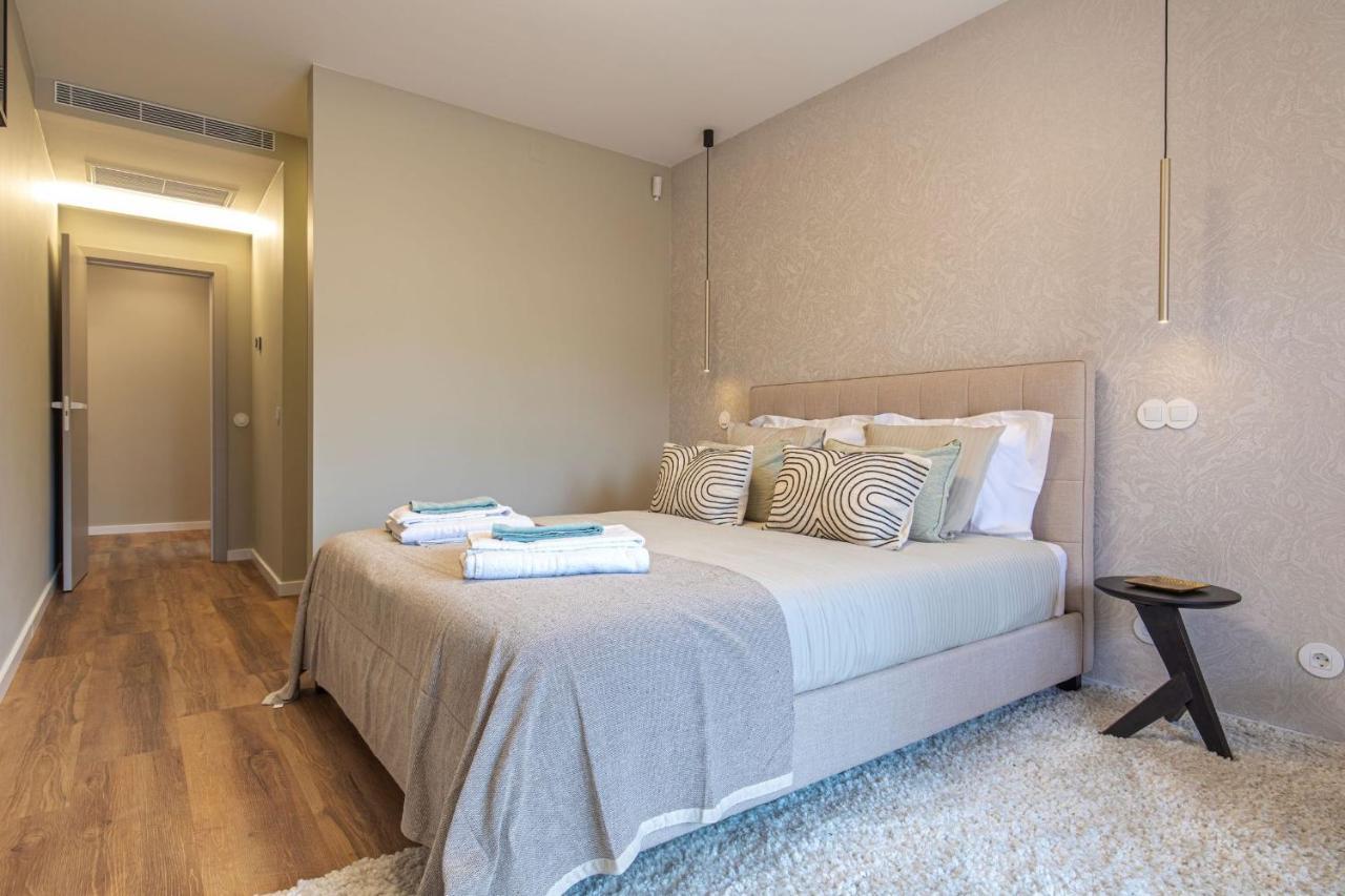 Deluxe 2Bdr Apartment In Carcavelos By Lovelystay エクステリア 写真